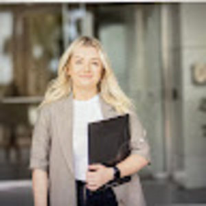 Meet your Posher, Amelia